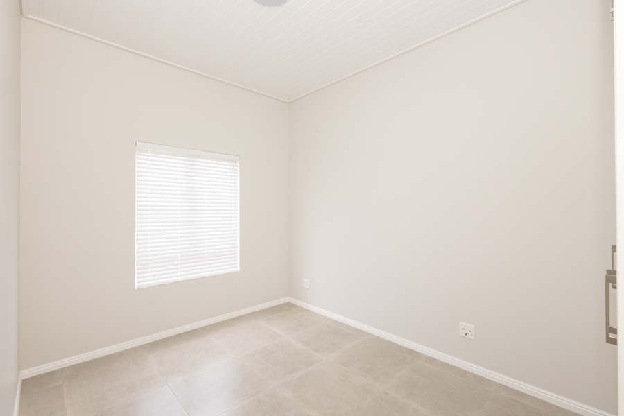 2 Bedroom Property for Sale in Kleinbaai Western Cape